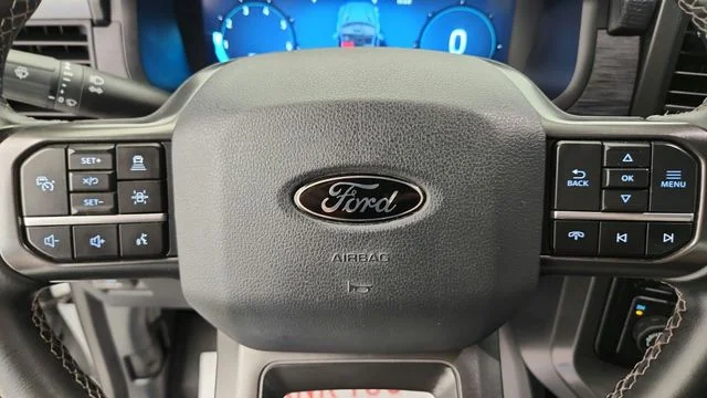 Certified Used 2024 Avalanche Ford XLT image 14