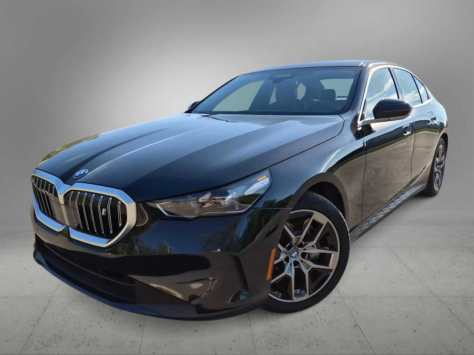 2025 BMW i5