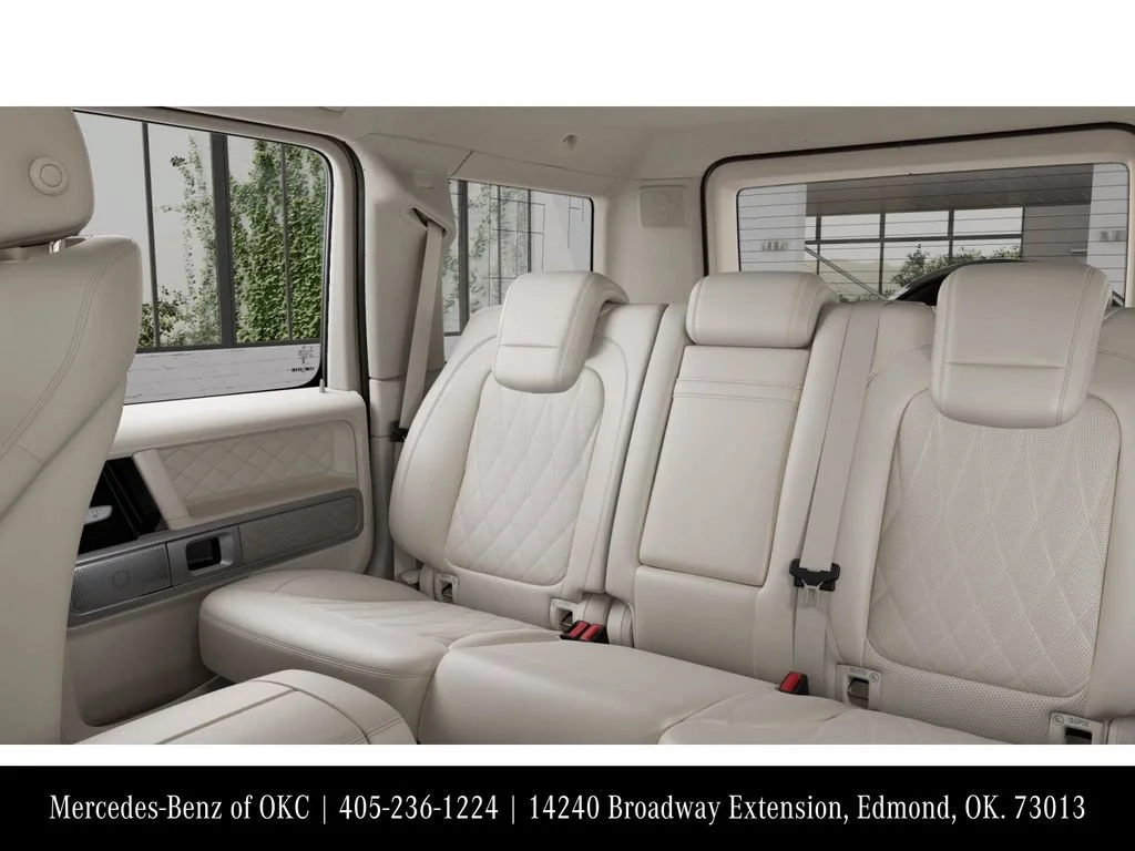 New 2027 MANUFAKTUR Moonlight White Metallic Mercedes-Benz AMG® G 63 SUV image 47