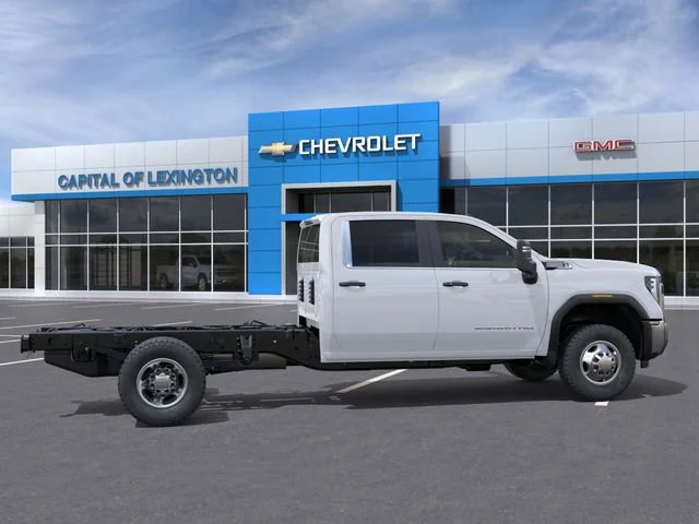 New 2026 Summit White GMC Pro image 5