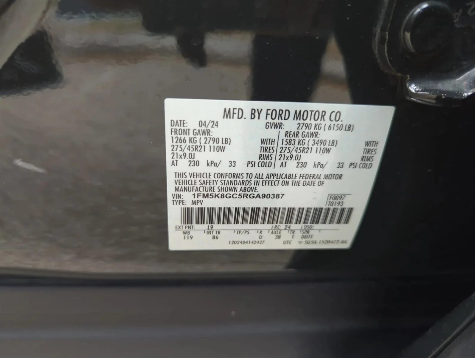 Used 2024 Forged Green Metallic Ford ST image 30
