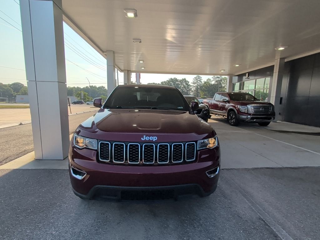 Used 2021 Red Jeep Laredo E image 2