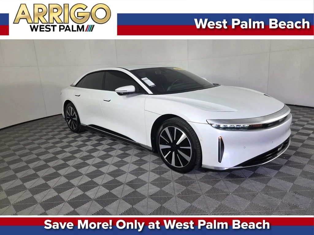 2024 Lucid Air Pure's photo