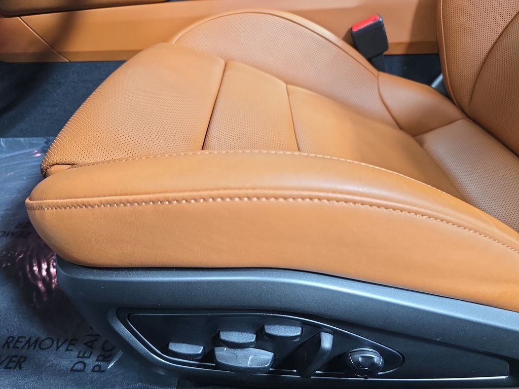 Certified Used 2026  Porsche Carrera GTS image 23