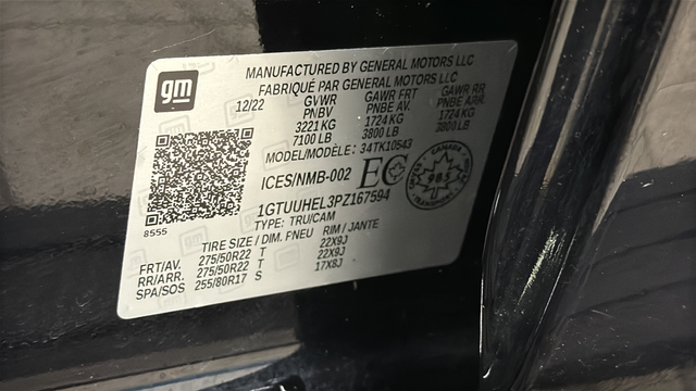 Used 2023 Onyx Black GMC Denali Ultimate image 29