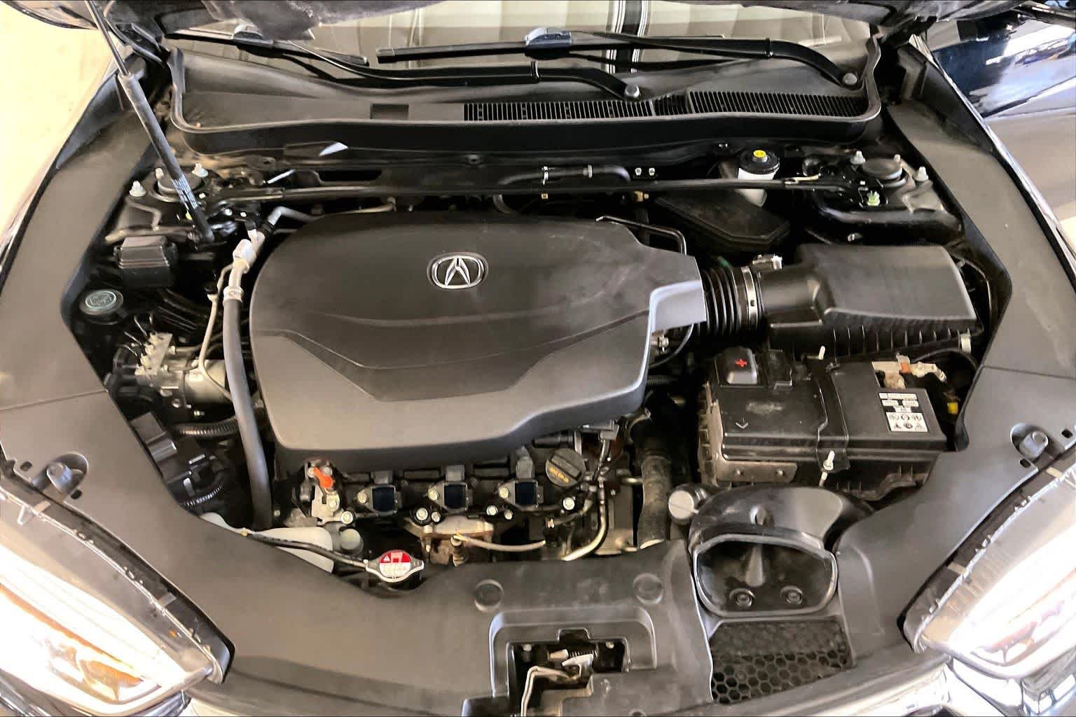 Used 2018 Crystal Black Pearl Acura w/Advance Pkg image 27