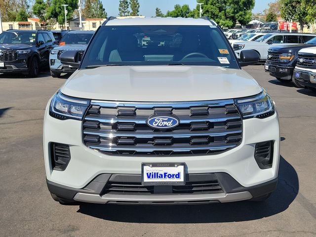 New 2027 Avalanche Gray Ford Active image 26