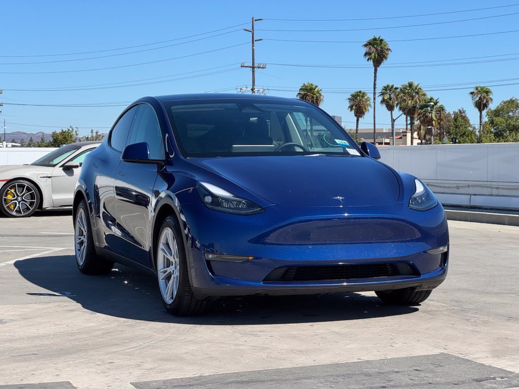 Used 2023 Tesla Model Y Long Range with VIN 7SAYGAEEXPF807150 for sale in Temecula, CA