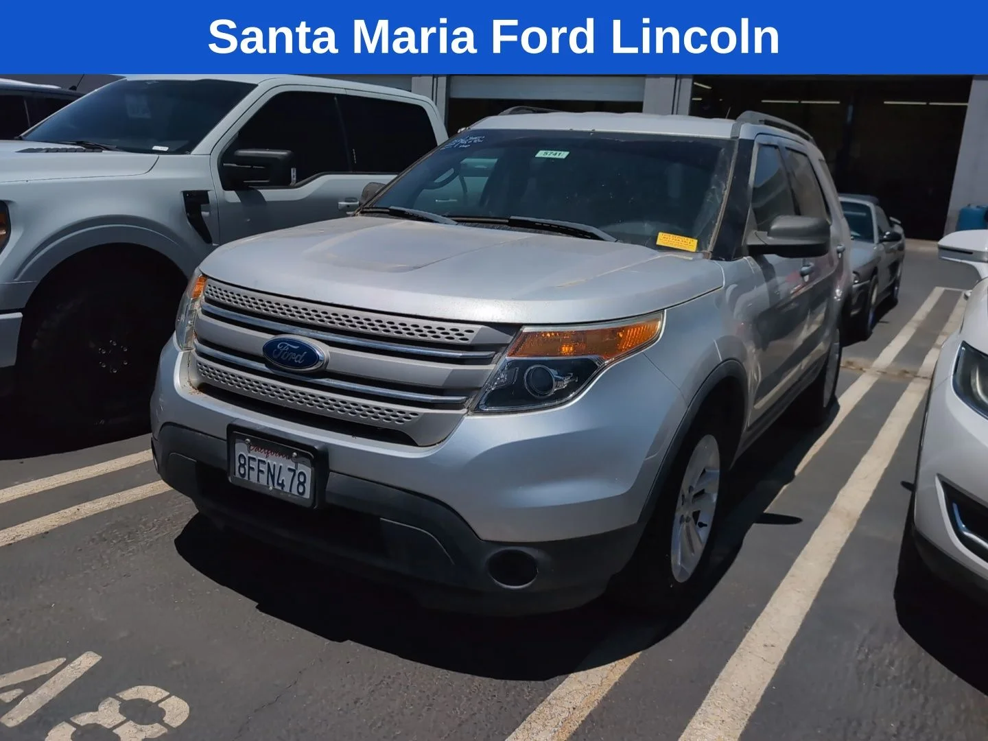 2015 Ford Explorer Base's photo