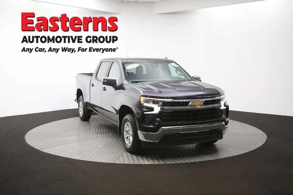 Used 2023 Gray Chevrolet LT image 50