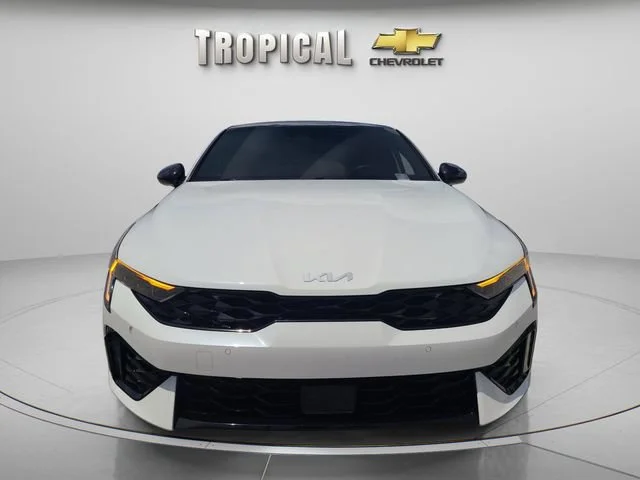 Used 2025  Kia GT image 8
