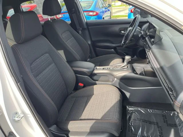 Used 2025  Honda Sport image 26