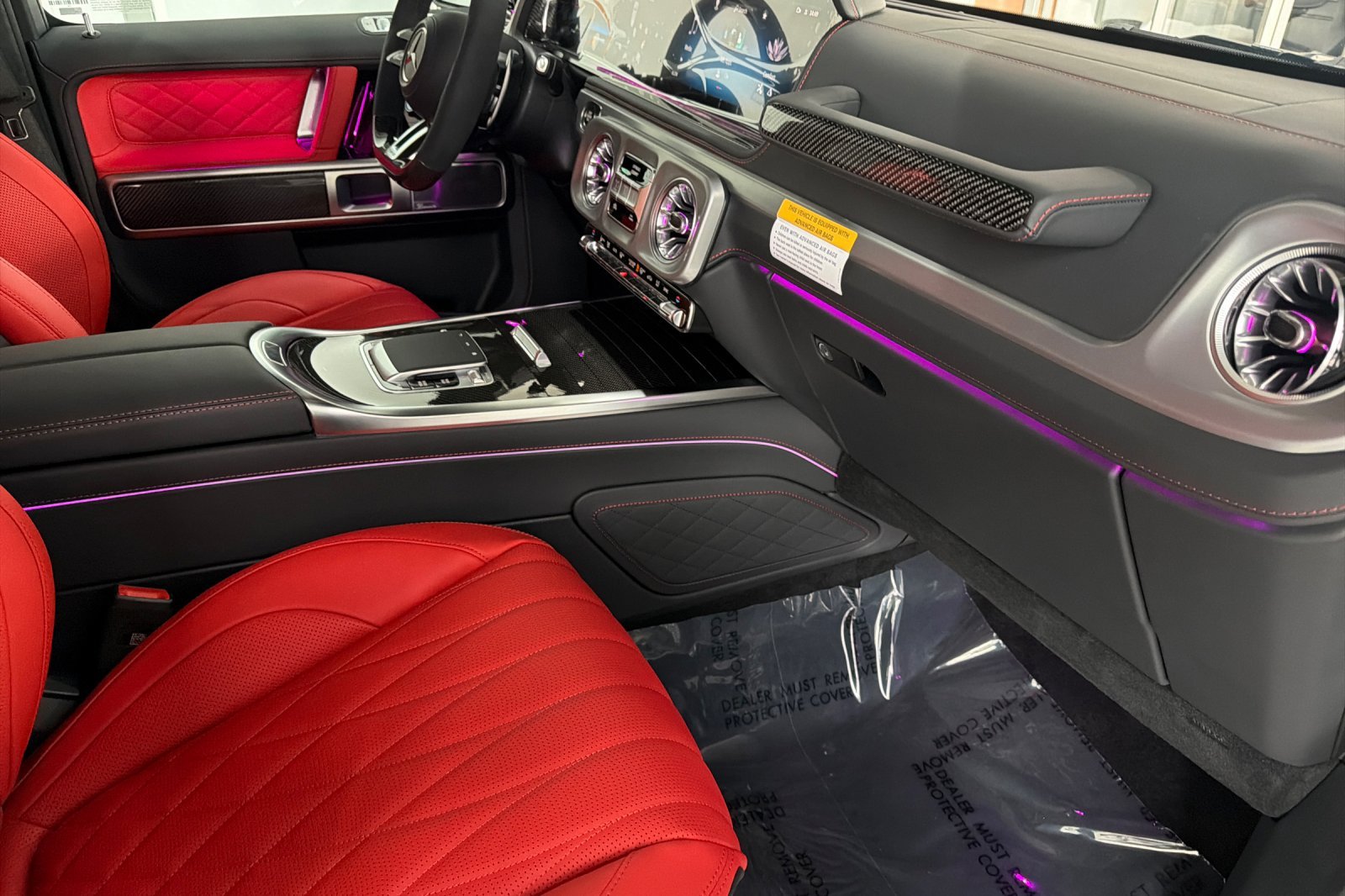 New 2027 MANUFAKTUR Monza Grey Magno Mercedes-Benz G 63 AMG® image 10