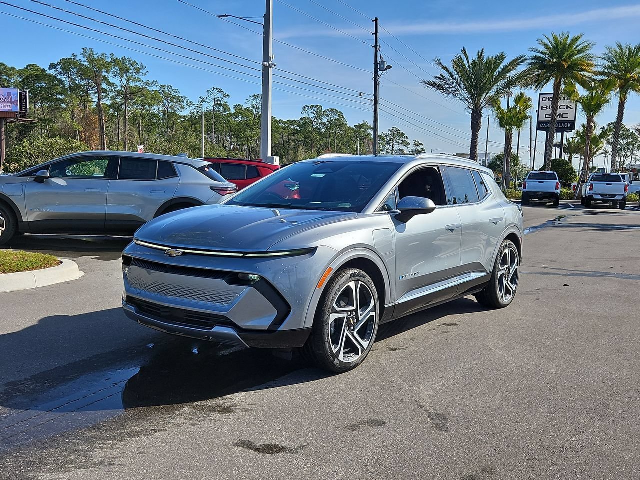 New 2026 Sterling Gray Metallic Chevrolet LT image 4
