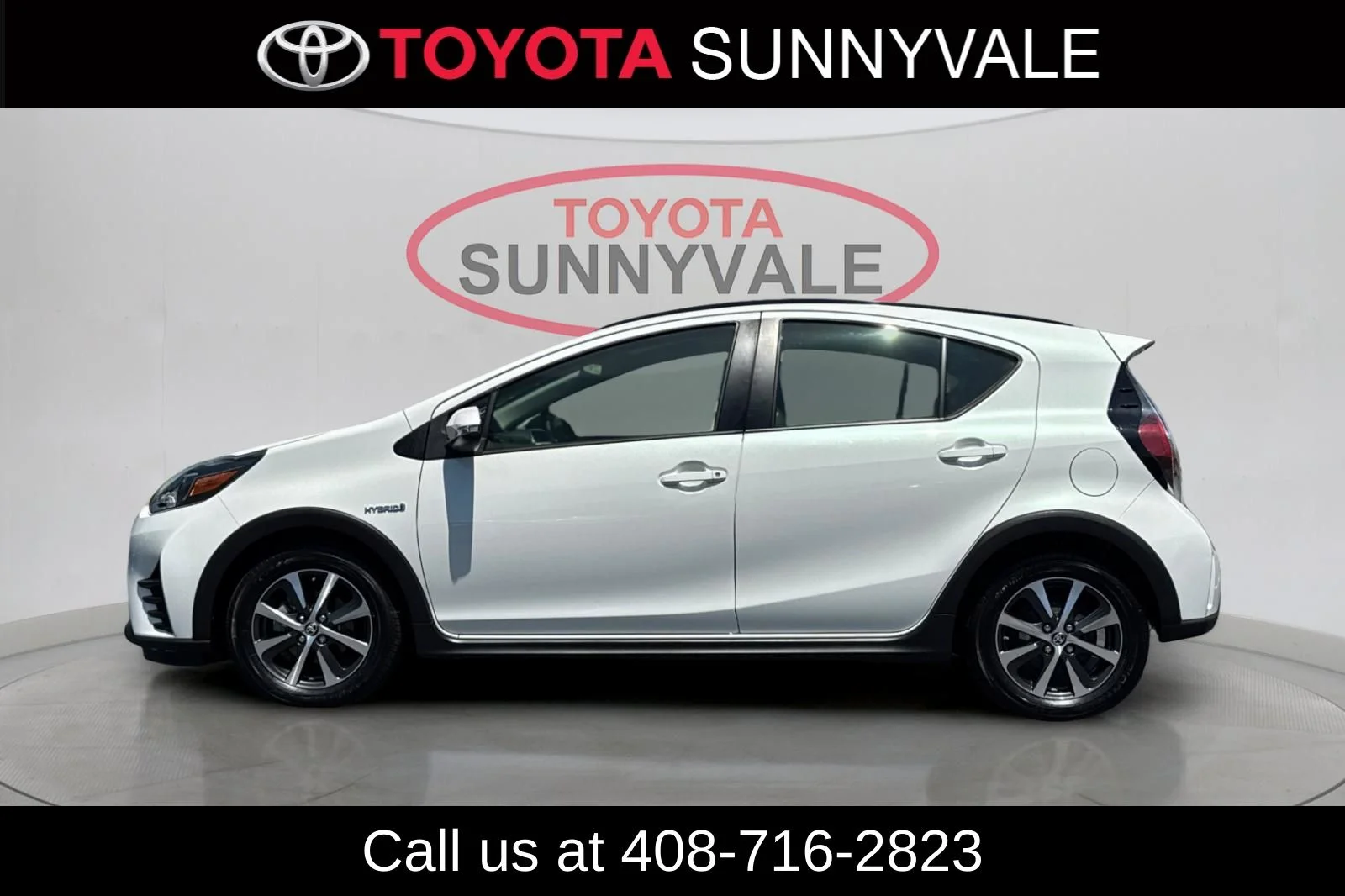 Used 2018 White Toyota One image 6
