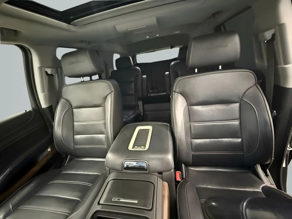 Used 2019 Blue GMC Denali image 19