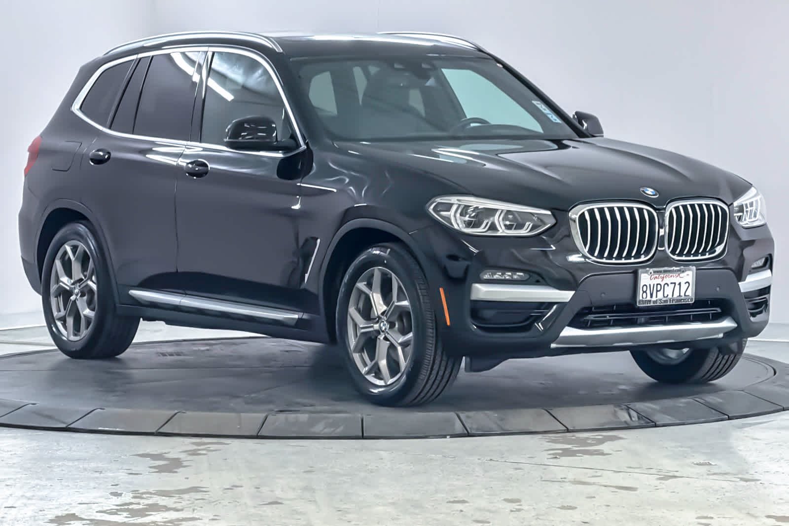 Used 2021 Jet Black BMW xDrive30i image 9