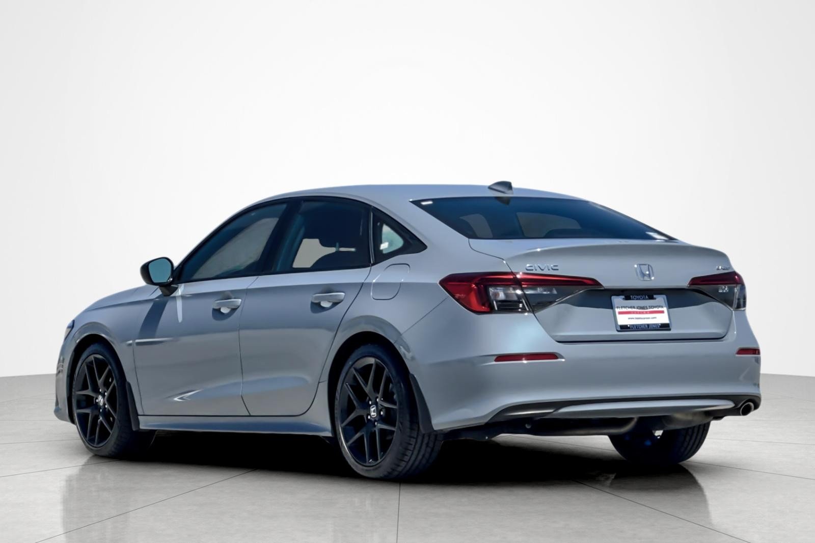 Used 2022 Sonic Gray Pearl Honda Sport image 3