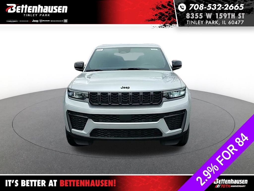 New 2026 Silver Zynith Exterior Paint Jeep Altitude image 11