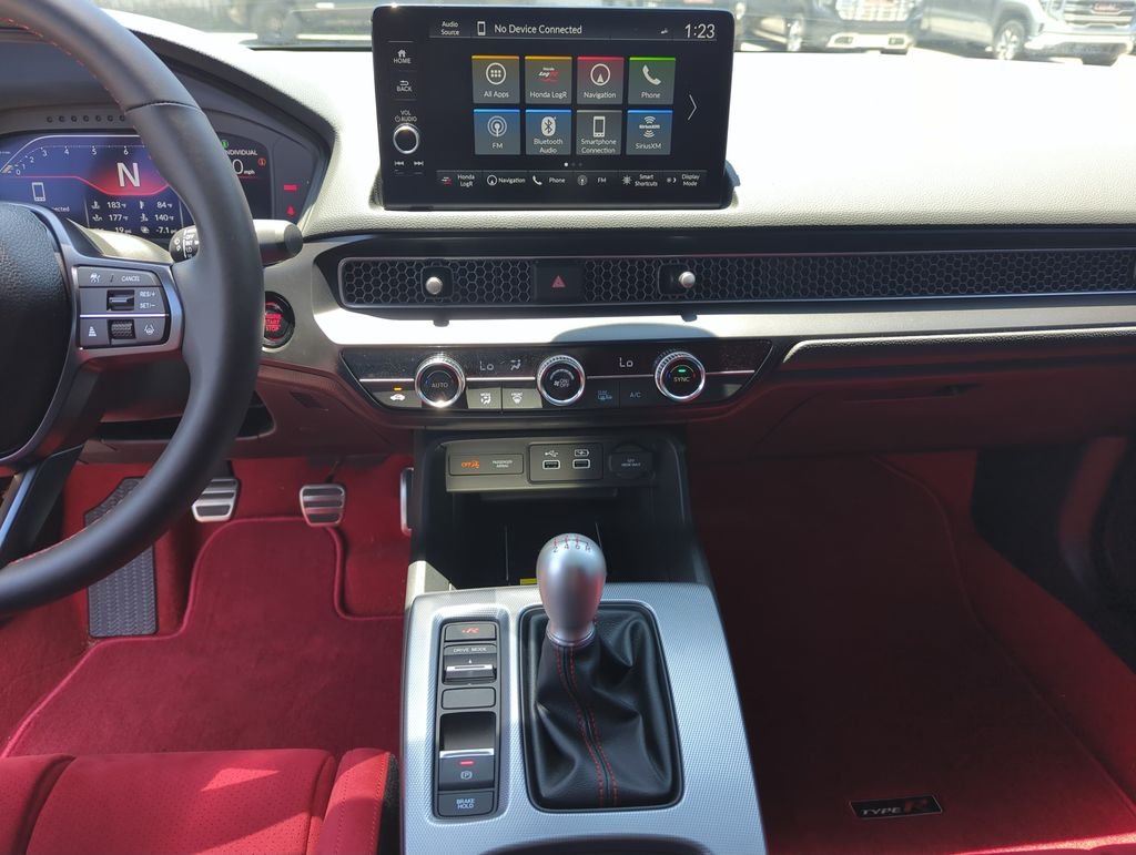 Used 2025  Honda  image 24