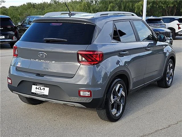 Used 2023 Ecotronic Gray Hyundai SEL (IVT) Front-Wheel Drive image 4