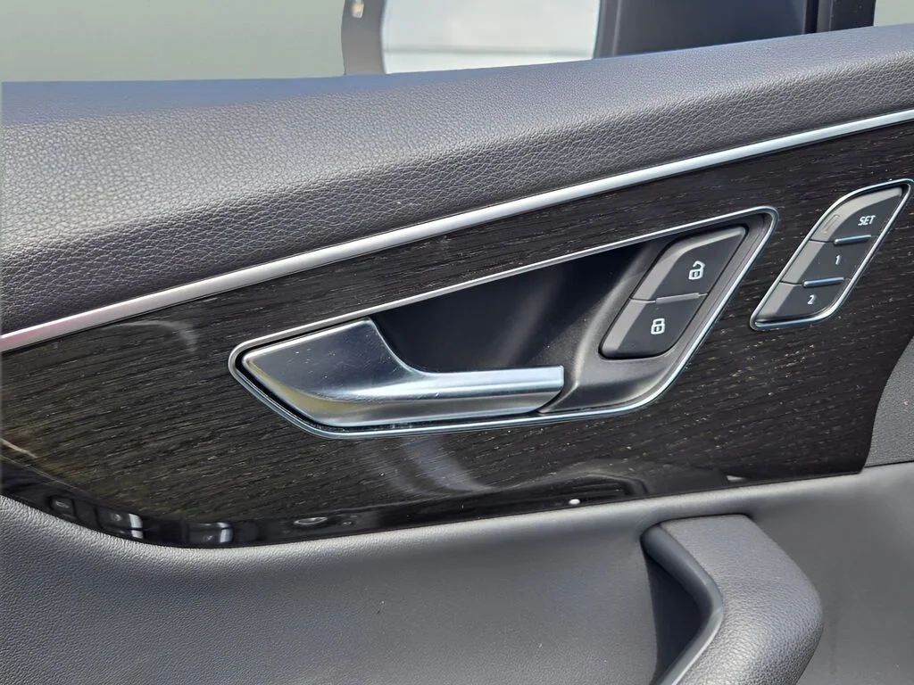 2022 Audi Q7 Premium Plus - Photo 23