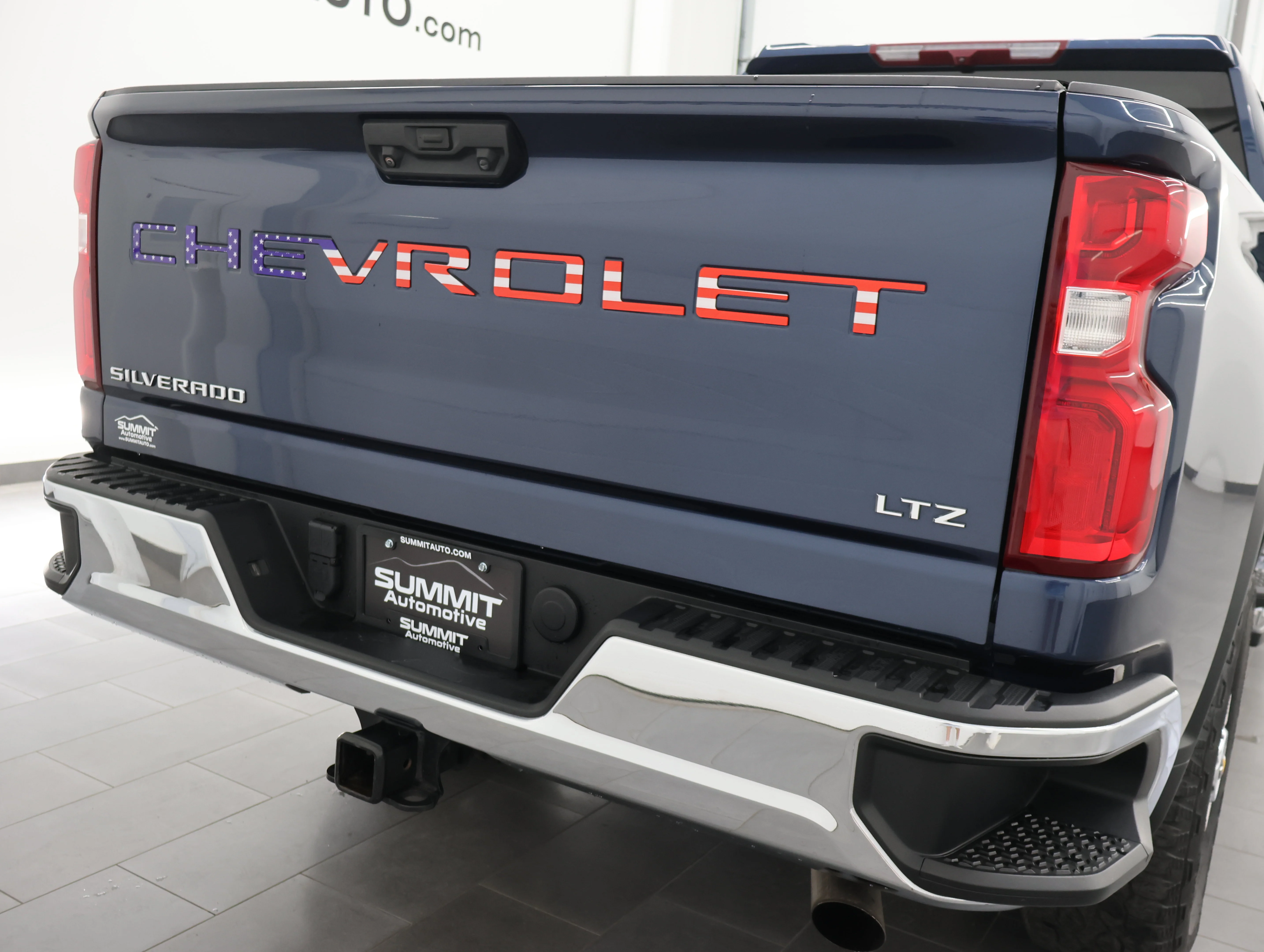 Used 2023 Northsky Blue Metallic Chevrolet LTZ image 29