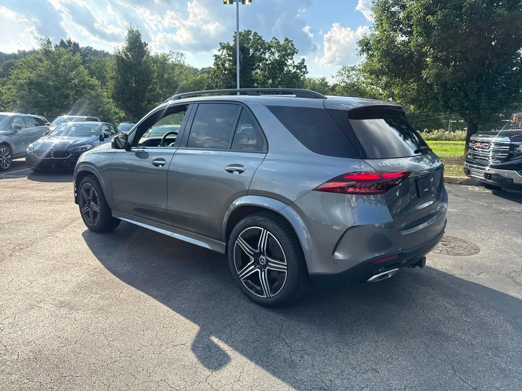 Used 2025 Selenite Gray Metallic Mercedes-Benz GLE 580 image 4