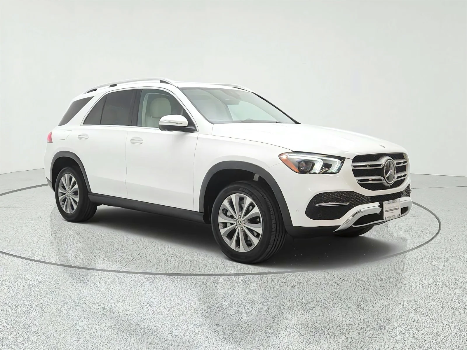 Certified Used 2023 Polar White Mercedes-Benz GLE 350 SUV image 3