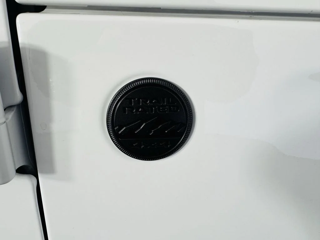 Used 2026 White Jeep Sport S image 27