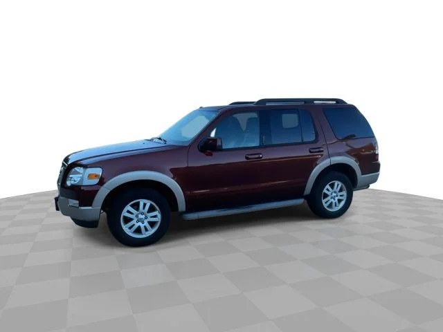 Used 2010  Ford Eddie Bauer image 5