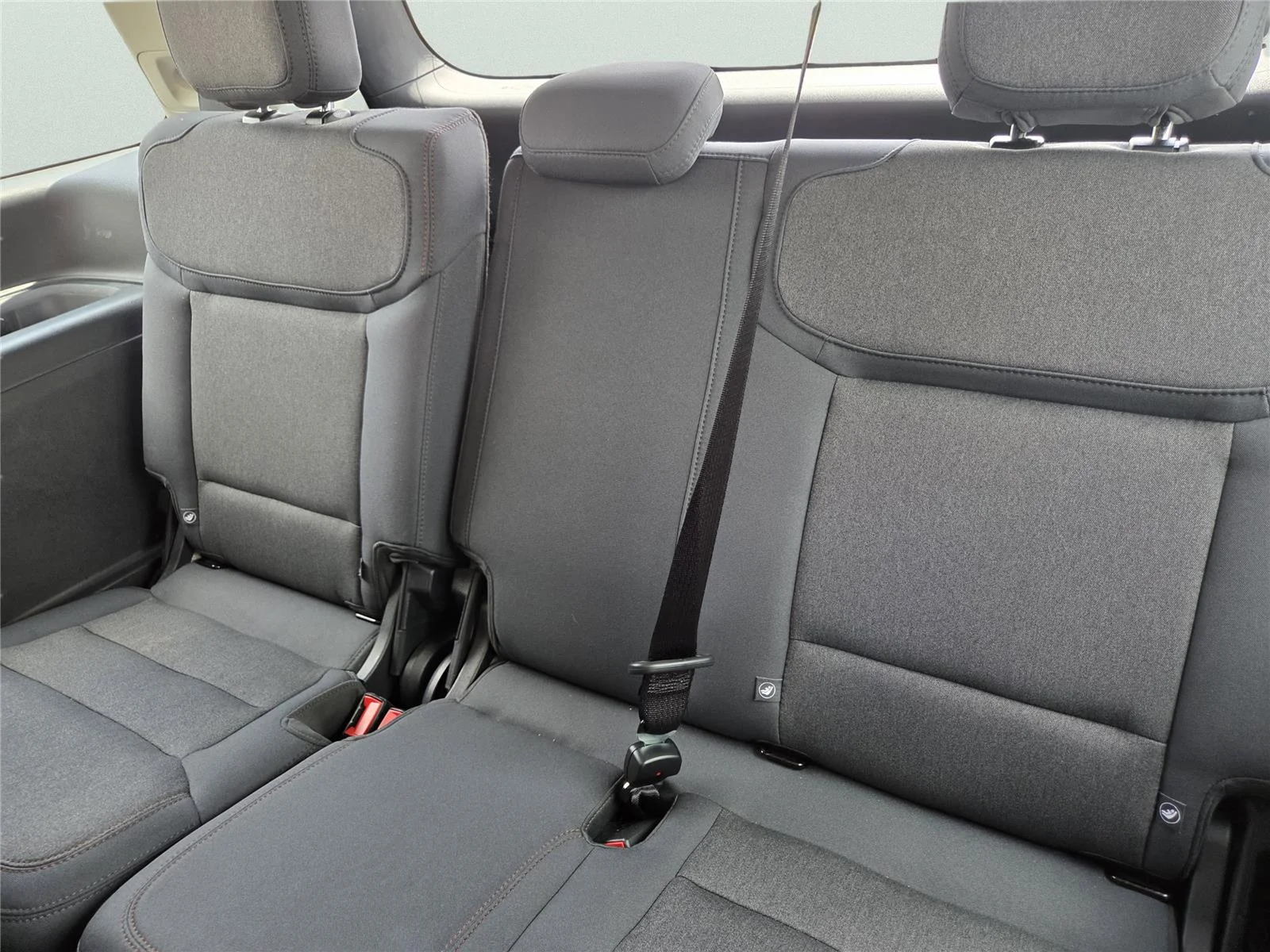Used 2025 Agate Black Ford Active image 20