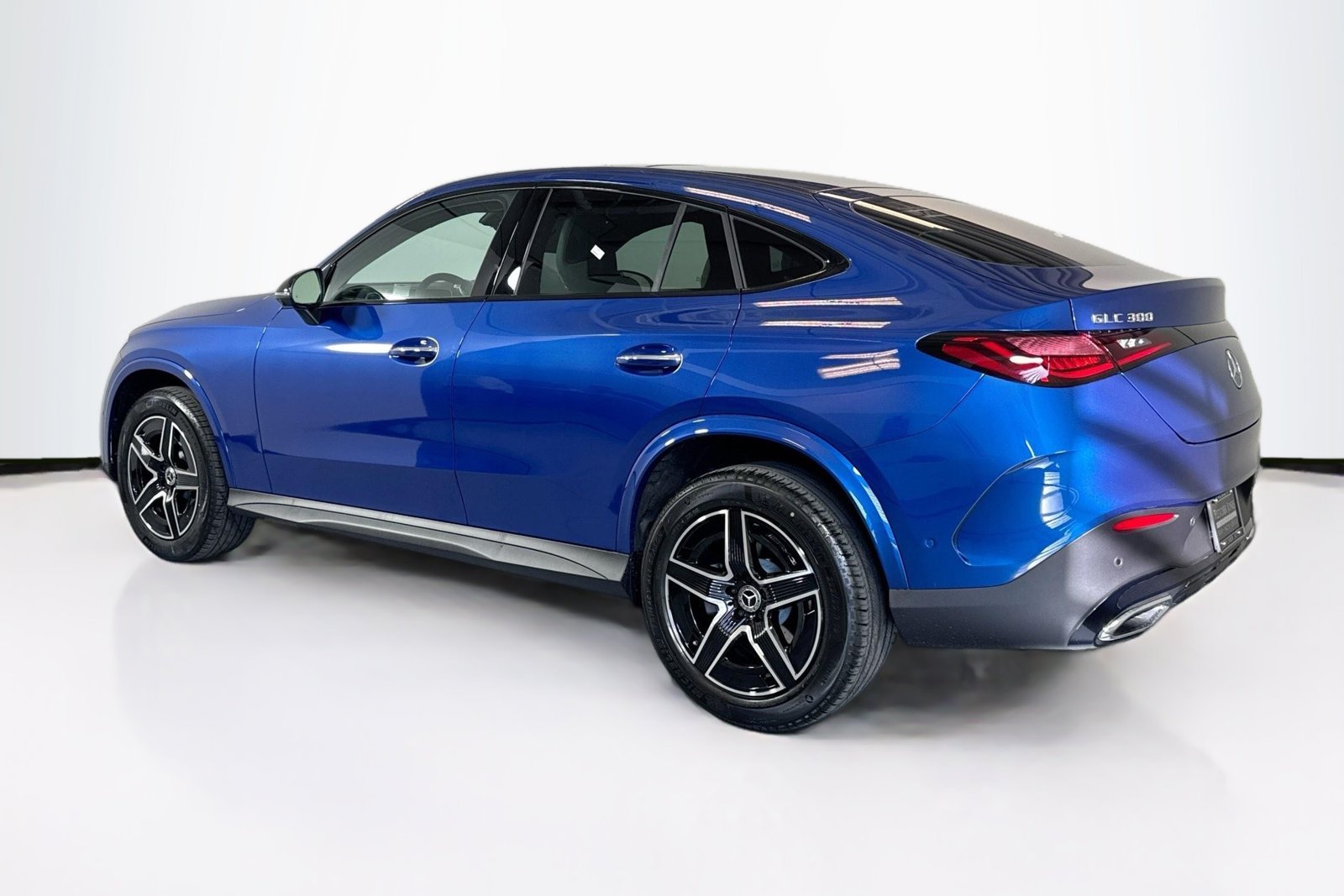 New 2026 Starling Blue Metallic Mercedes-Benz GLC 300 image 7