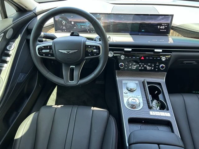 Used 2026 Silver Genesis 2.5T Advanced image 19