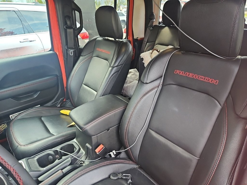Used 2023 Orange Jeep Rubicon image 10