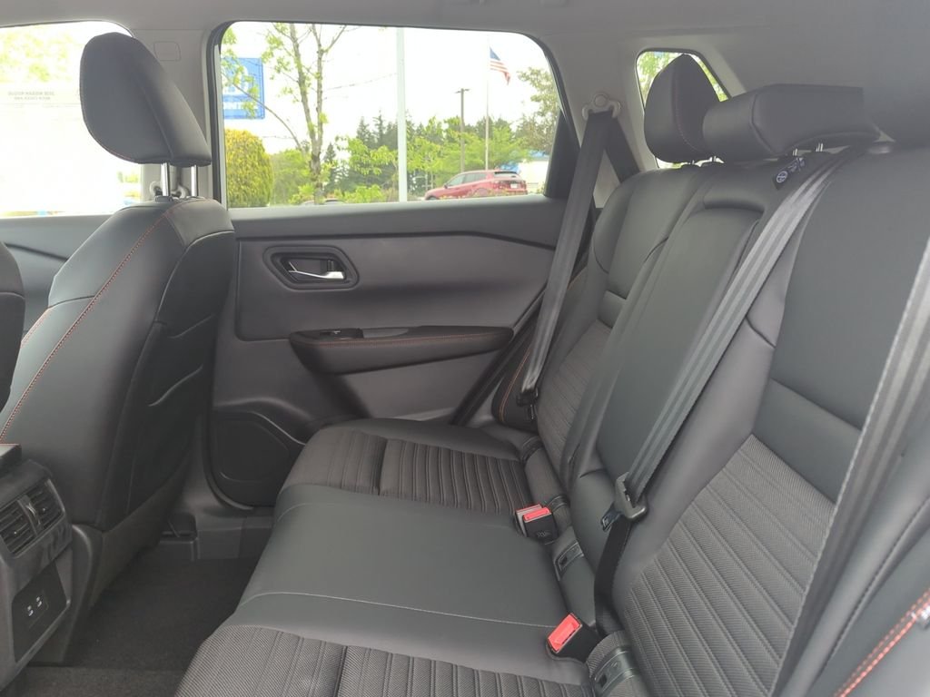 2026 Nissan Rogue Rock Creek - Photo 17