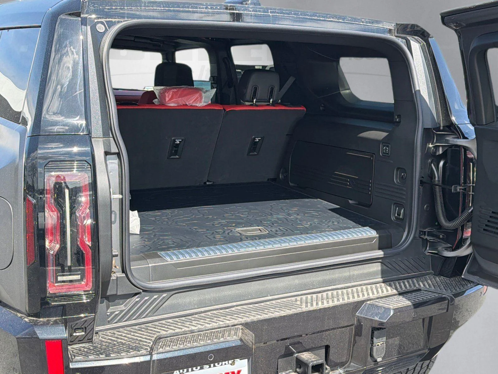 2026 GMC HUMMER EV 3X - Photo 12