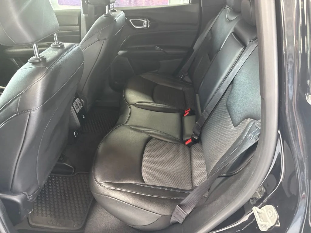Used 2025 Black Jeep Latitude image 11