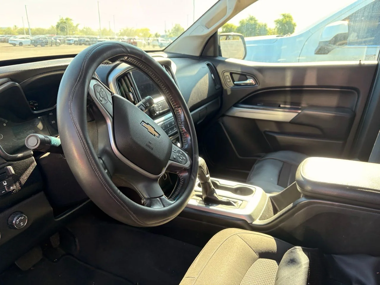 Used 2019 Shadow Gray Metallic Chevrolet LT image 8