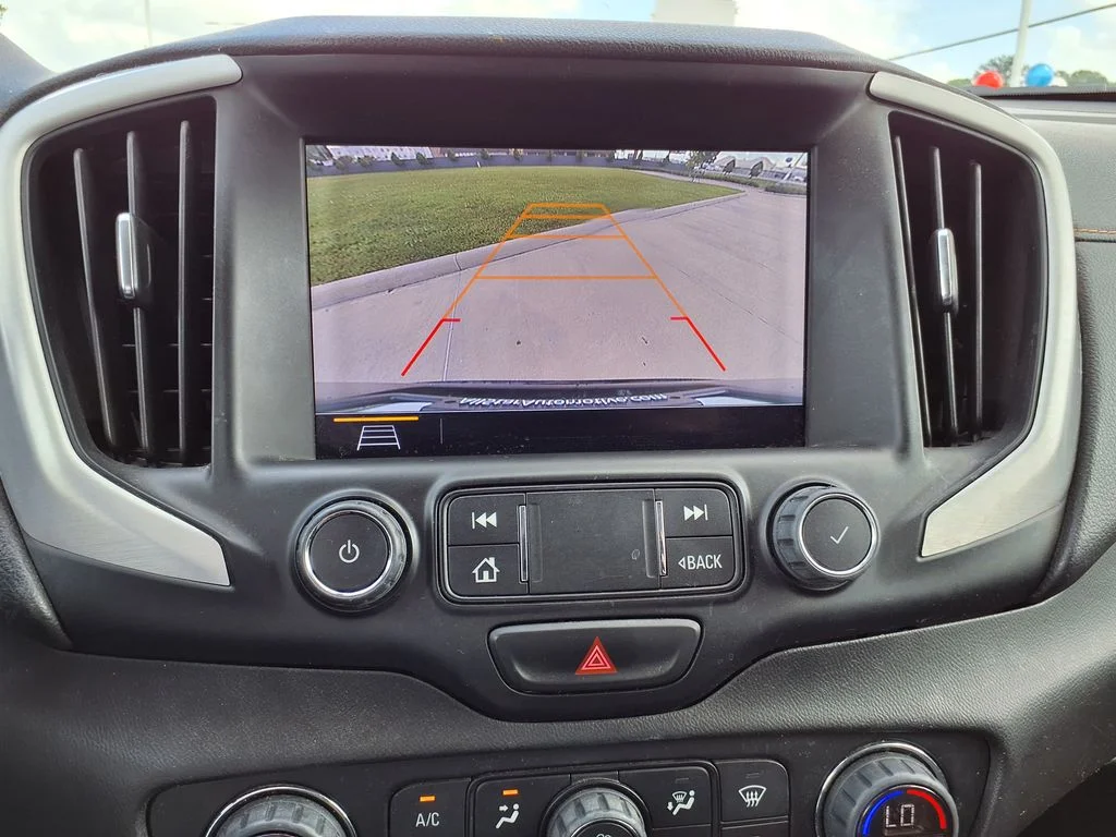 Used 2019 Black GMC SLT image 26