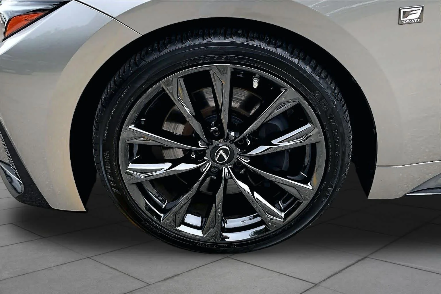 Used 2021 Atomic Silver Lexus F SPORT image 11