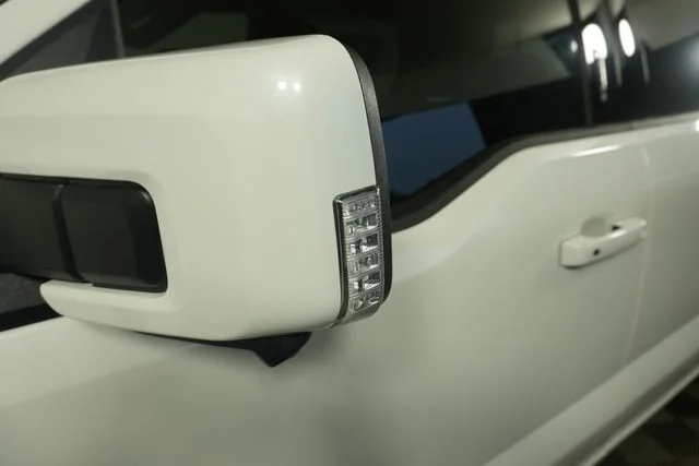 New 2026 Star White Metallic Tri-Coat Ford Platinum® image 27