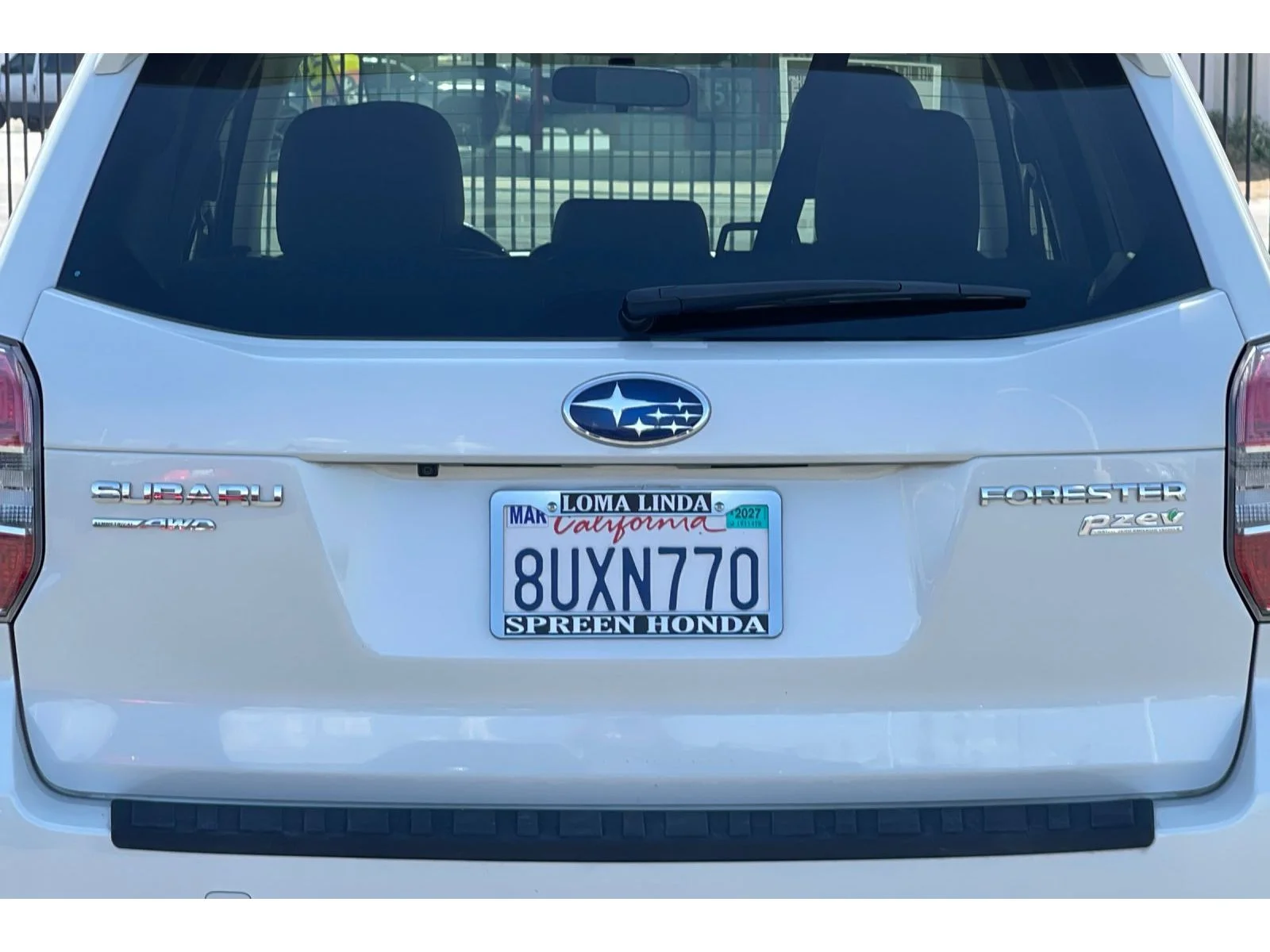 Used 2015 Satin White Pearl Subaru 2.5i Limited image 45