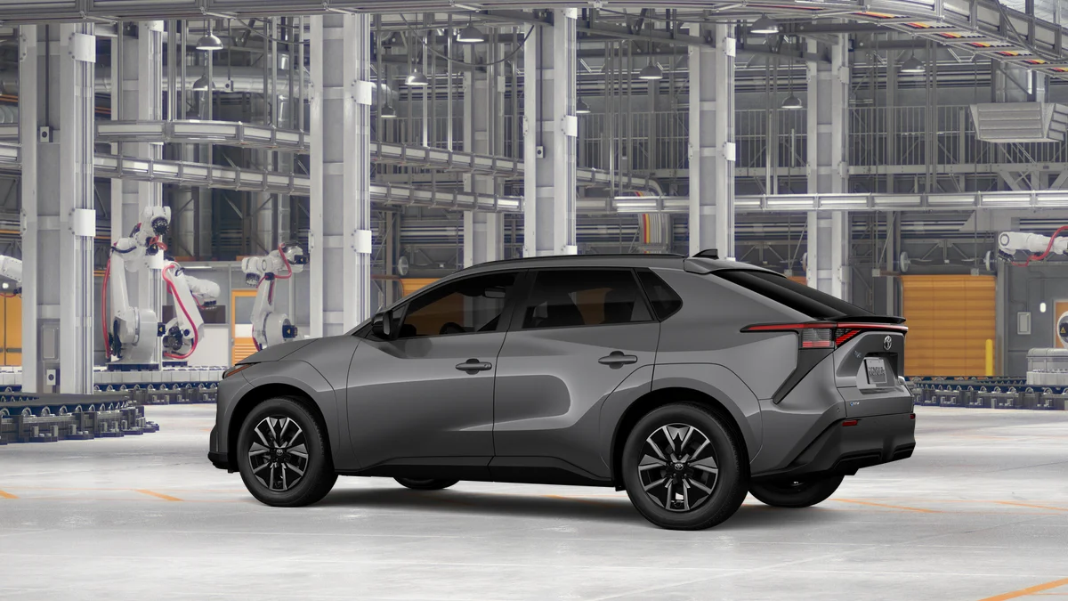 New 2027 Heavy Metal <sup>1</sup> Toyota XLE image 7
