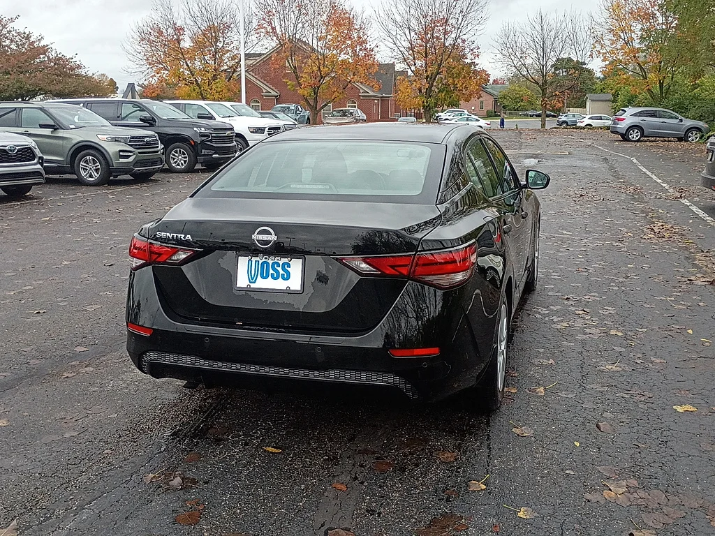 Used 2025 Super Black Nissan S image 3