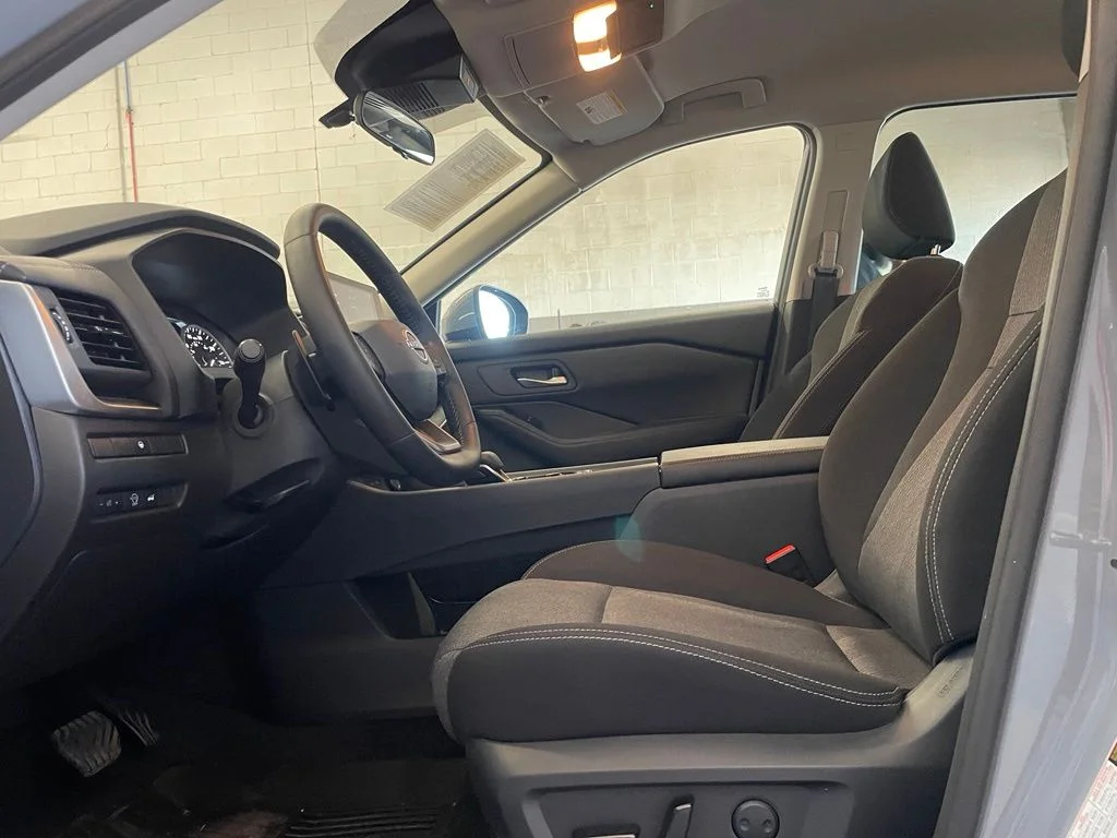 Used 2026 Gray Nissan SV image 10
