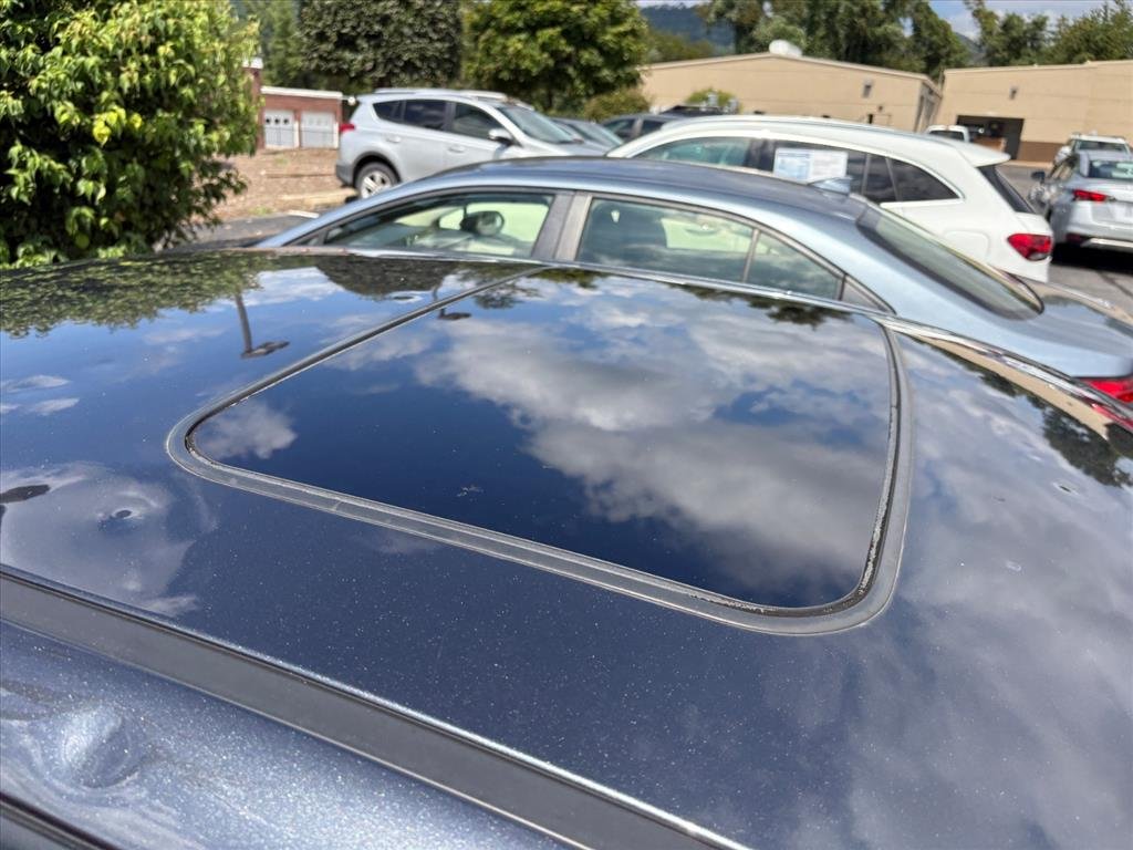 Used 2019 Gravity Gray Kia LXS image 4