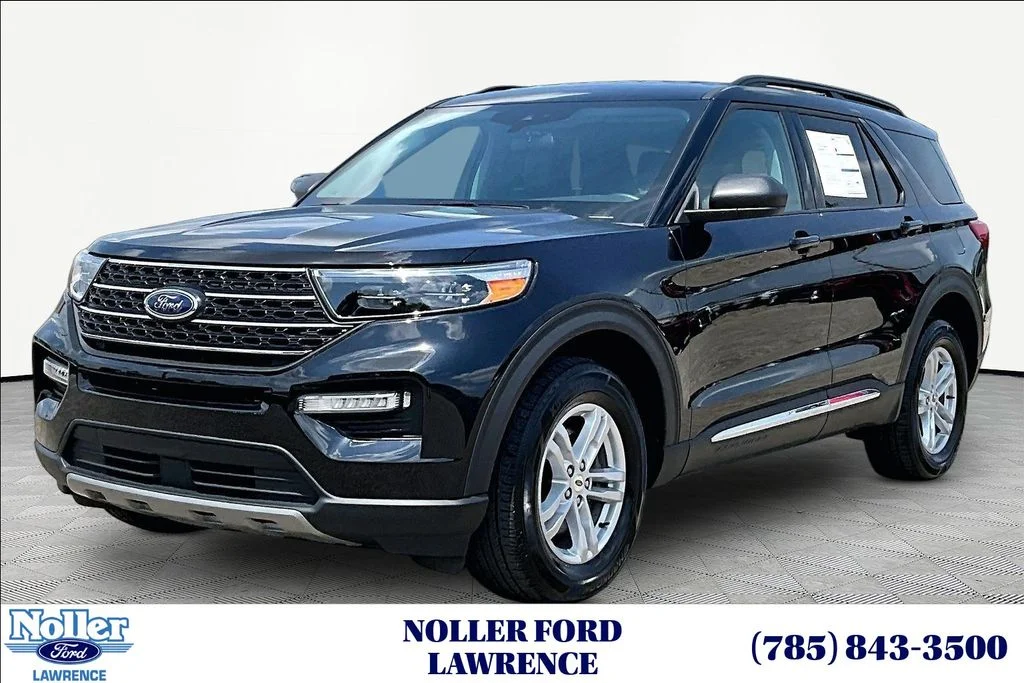 2024 Ford Explorer XLT 4WD's photo