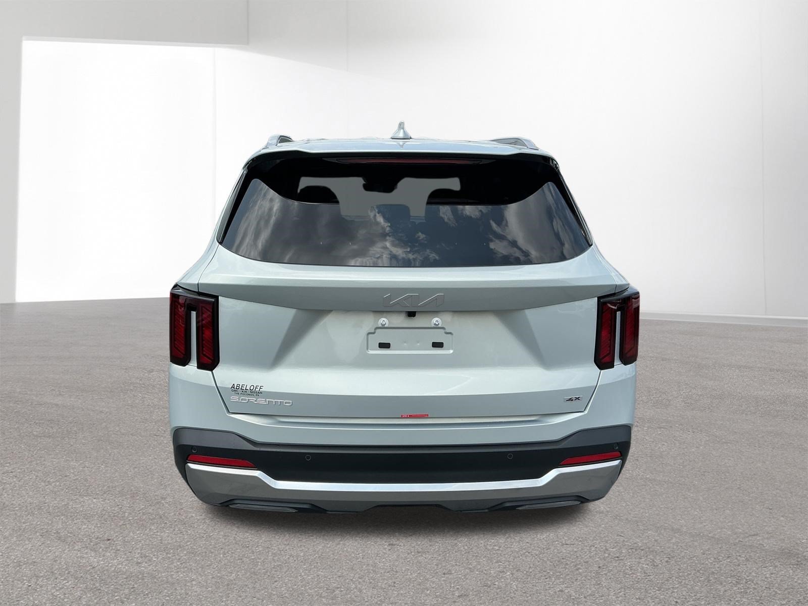 New 2026 Ivory Silver Kia S image 4