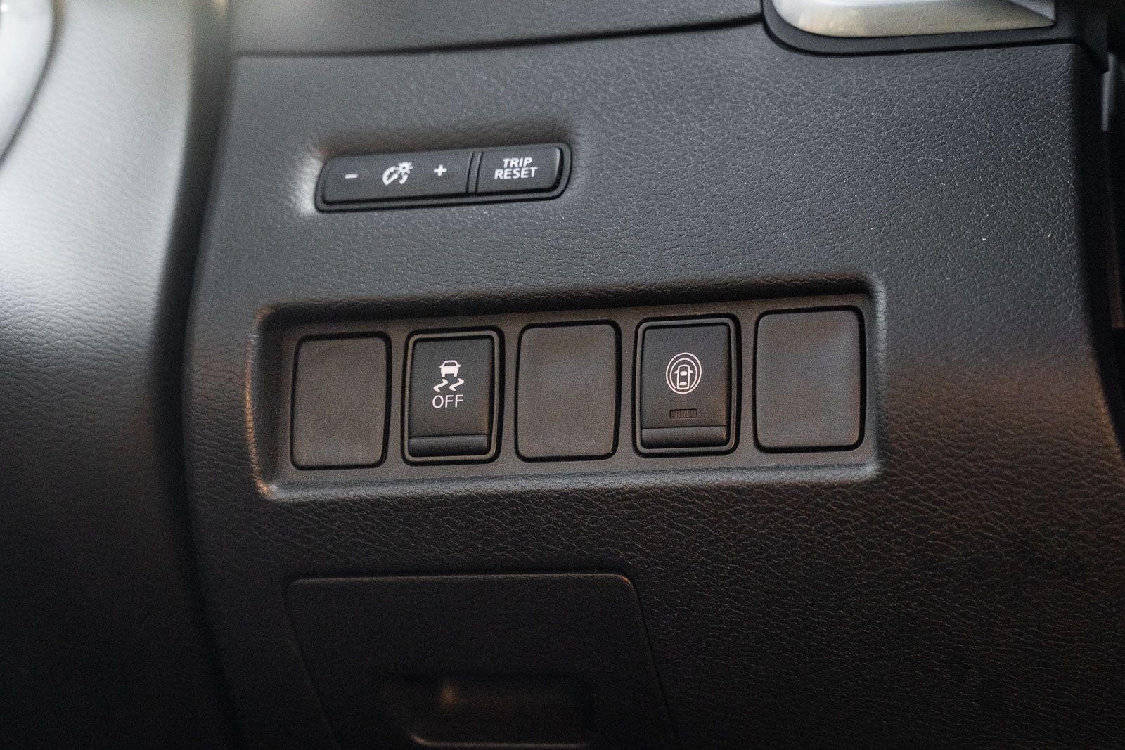 Certified Used 2023 Gun Metallic Nissan S image 26